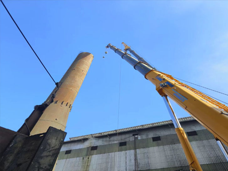 金川銅廠鋼結(jié)構(gòu)煙囪拆除