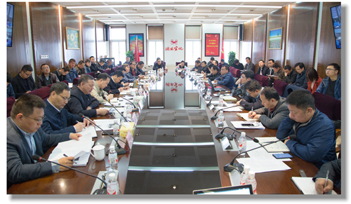 宜化集團召開4月份資金計劃會 強調(diào)要樹立安全第一效益至上理念(圖1) 宜化集團召開4月份資金計劃會 強調(diào)要樹立安全第一效益至上理念(圖1)