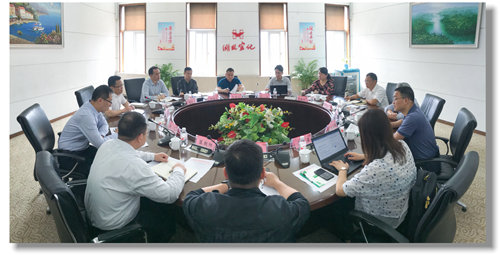 甕福集團(tuán)羅永留、開磷集團(tuán)杜紹倫一行到訪宜化集團(tuán)(圖1)