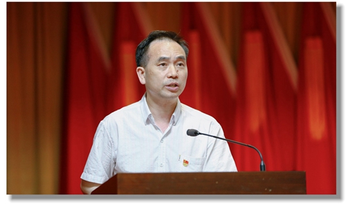 宜化集團黨委中心組組織2019年第六次集中(擴大)學(xué)習(xí)(圖3) 宜化集團黨委中心組組織2019年第六次集中(擴大)學(xué)習(xí)(圖3)