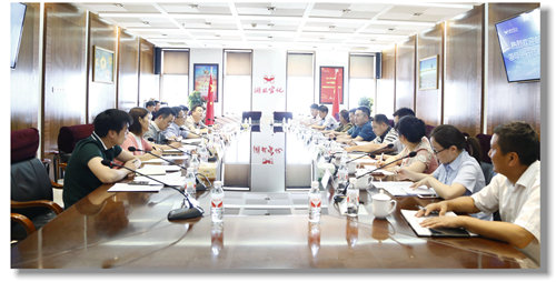 中國郵政儲蓄銀行湖北省分行副行長蔡平選一行到訪宜化集團(tuán)(圖1) 中國郵政儲蓄銀行湖北省分行副行長蔡平選一行到訪宜化集團(tuán)(圖1)