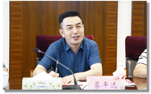 中國郵政儲蓄銀行湖北省分行副行長蔡平選一行到訪宜化集團(tuán)(圖3) 中國郵政儲蓄銀行湖北省分行副行長蔡平選一行到訪宜化集團(tuán)(圖3)