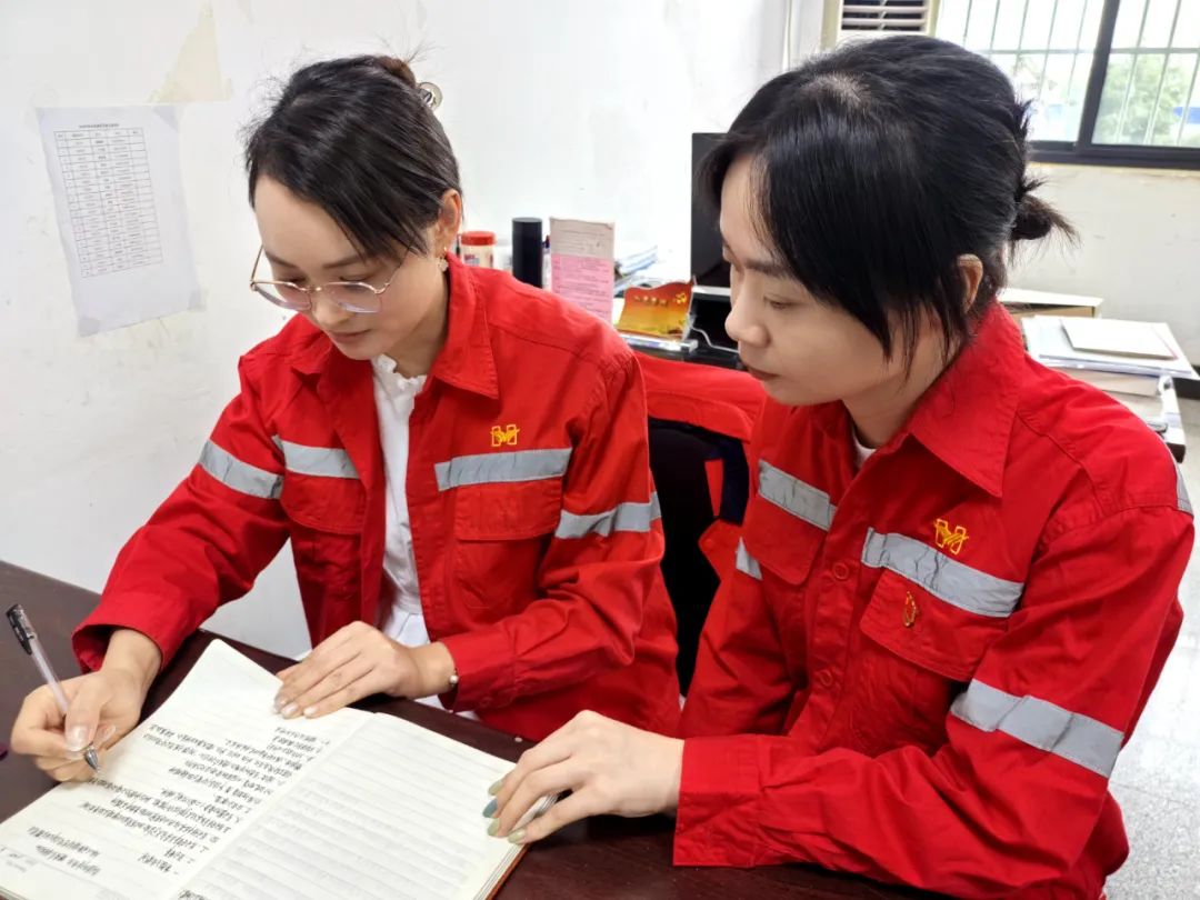 【宜化榜樣】化機公司李丹：提升素質(zhì)強技能，勇于奉獻顯擔當(圖3)