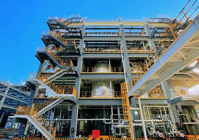 內(nèi)蒙宜化SG-3型聚氯乙烯樹(shù)脂成功下線(圖1) 內(nèi)蒙宜化SG-3型聚氯乙烯樹(shù)脂成功下線(圖1)