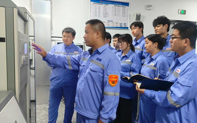 宜化大學(xué)生新工完成崗前培訓(xùn)，開(kāi)啟職業(yè)新篇章(圖1)